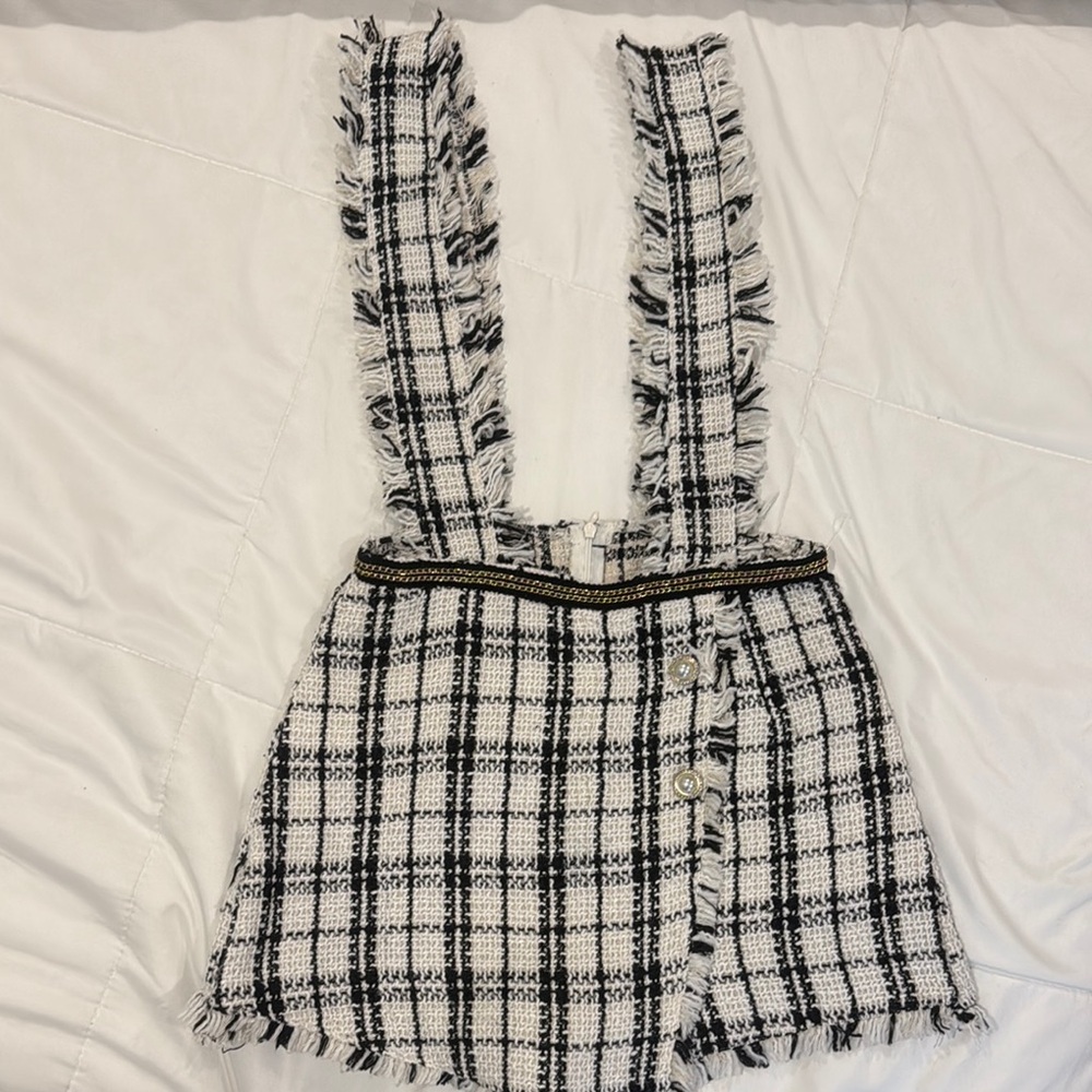 Chic Pink and Flare: Black and White tweed Fringe Romper Shorts Sz S